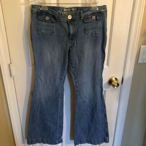 Juniors plus size jeans